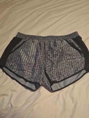 Under Armour Gray Graphic Print Running Shorts